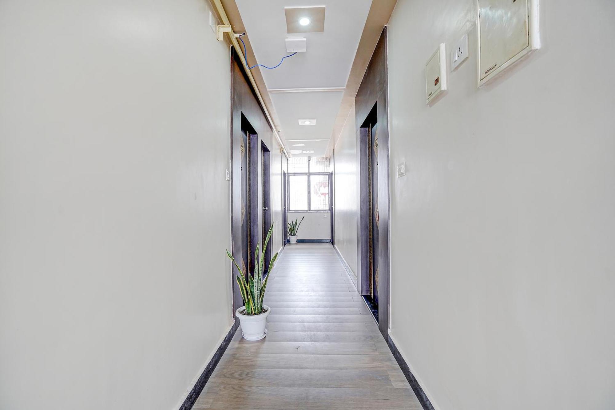 Fabhotel Nandini Grand Kakarmatha Exterior photo