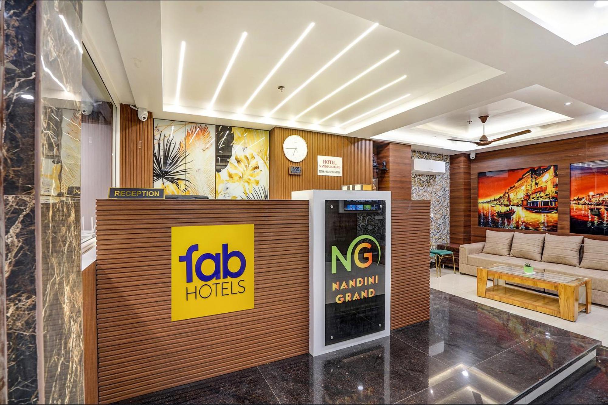 Fabhotel Nandini Grand Kakarmatha Exterior photo
